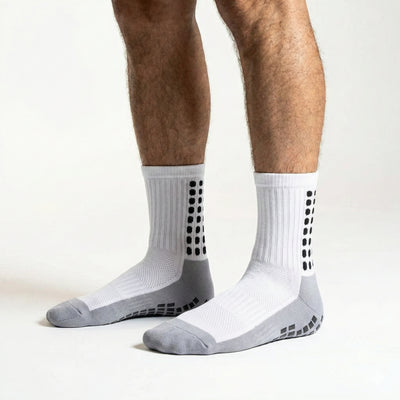 Chaussettes techniques - Grip. Confort. Résistance.